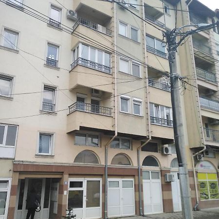 Kraljevski Apartman Kraljevo Exterior photo